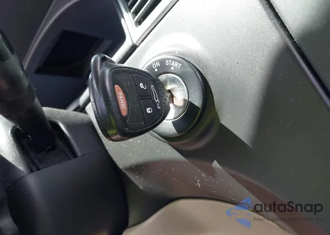 2007 Chrysler Pacifica Limited z USA, uszkodzony, nr VIN 2A8GM78X67R163158